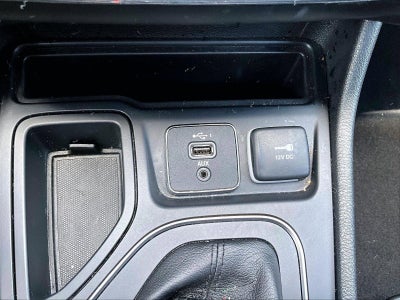 2019 Jeep CHER LATITUDE PLUS
