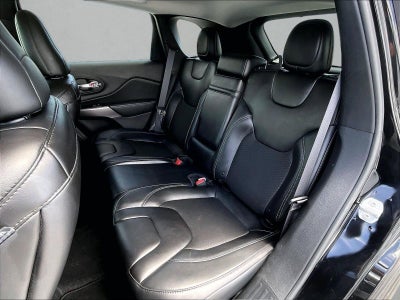 2019 Jeep CHER LATITUDE PLUS