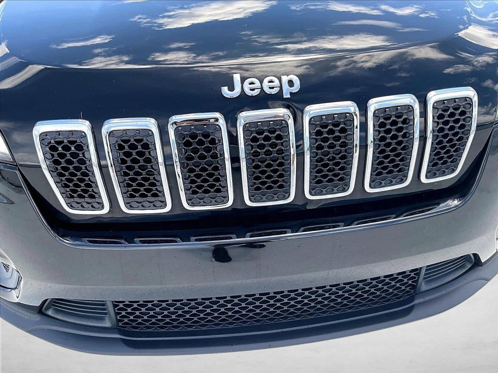 2019 Jeep CHER LATITUDE PLUS