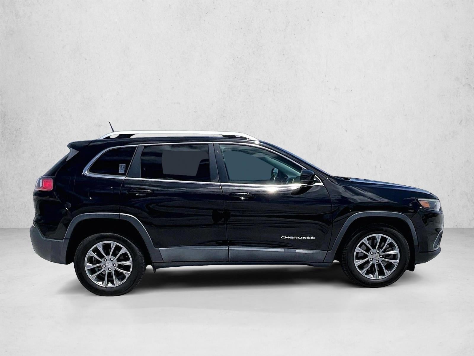 2019 Jeep CHER LATITUDE PLUS