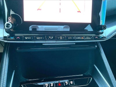 2024 Jeep Wagoneer Base