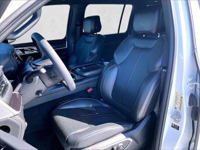 2024 Jeep Wagoneer Base