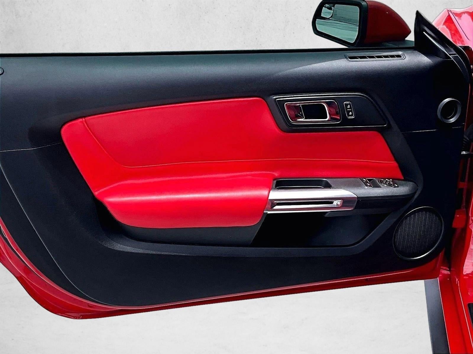 2017 Ford Mustang V6