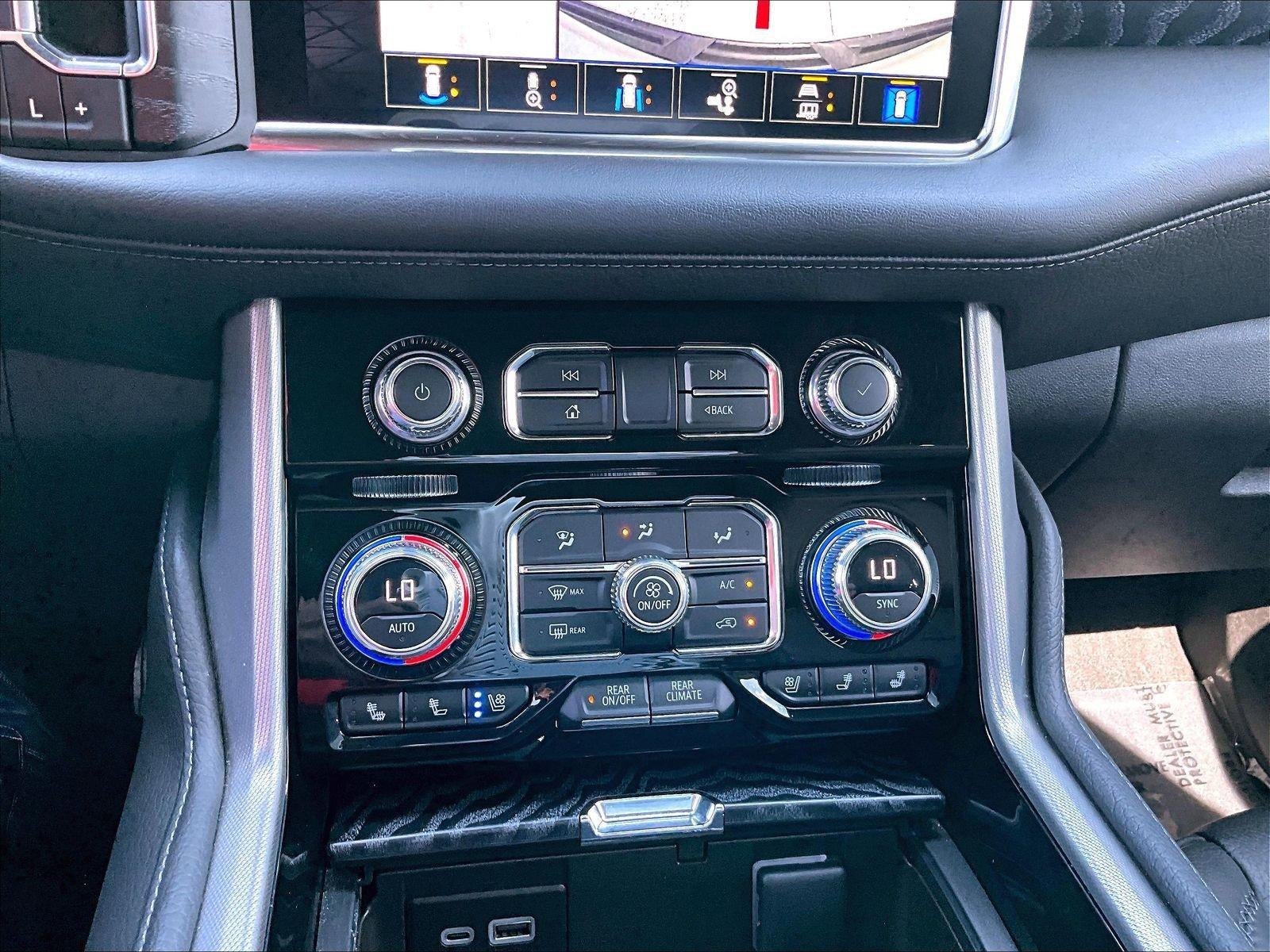 2023 GMC Yukon XL Denali