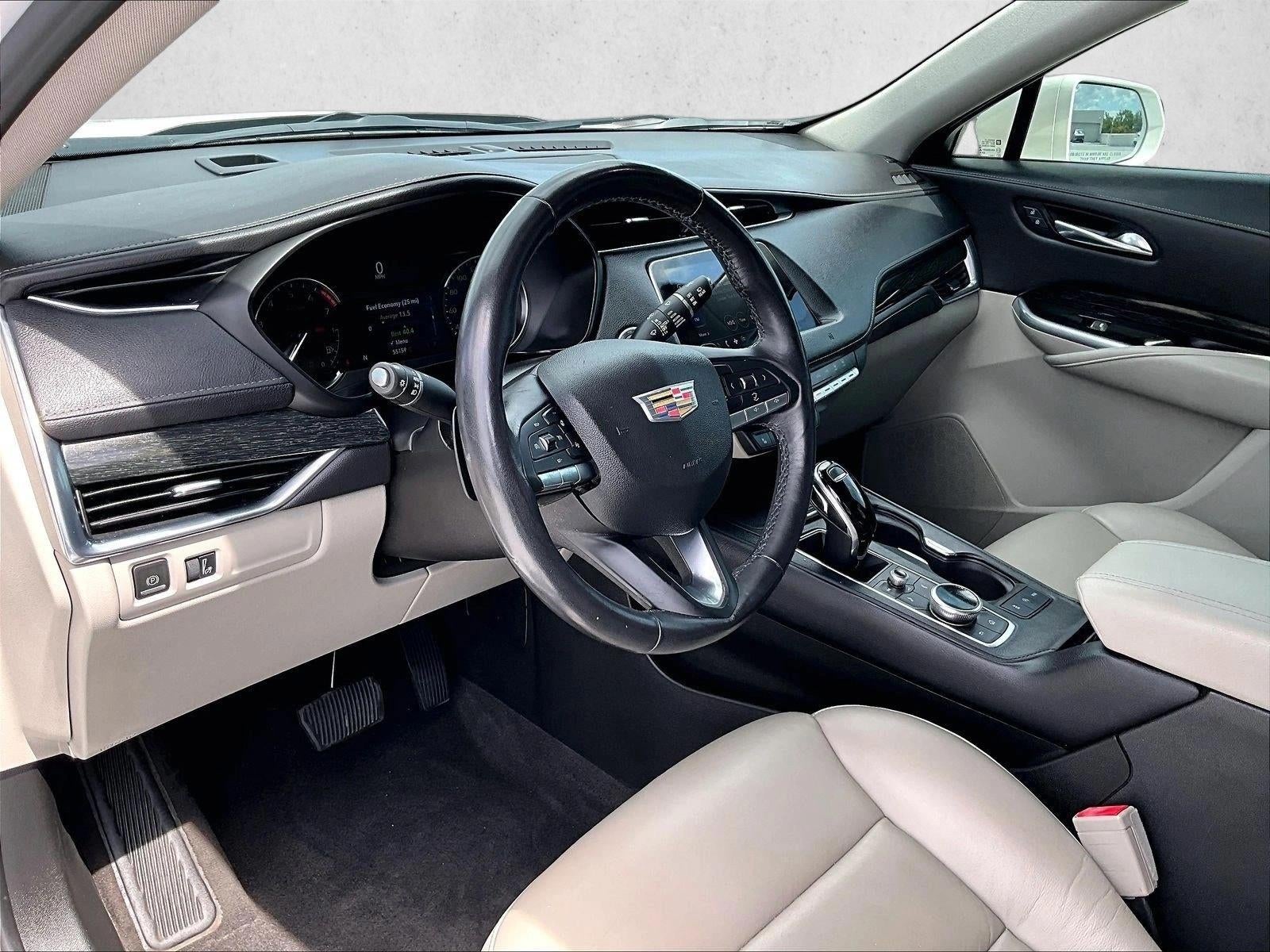 2021 Cadillac XT4 Premium Luxury