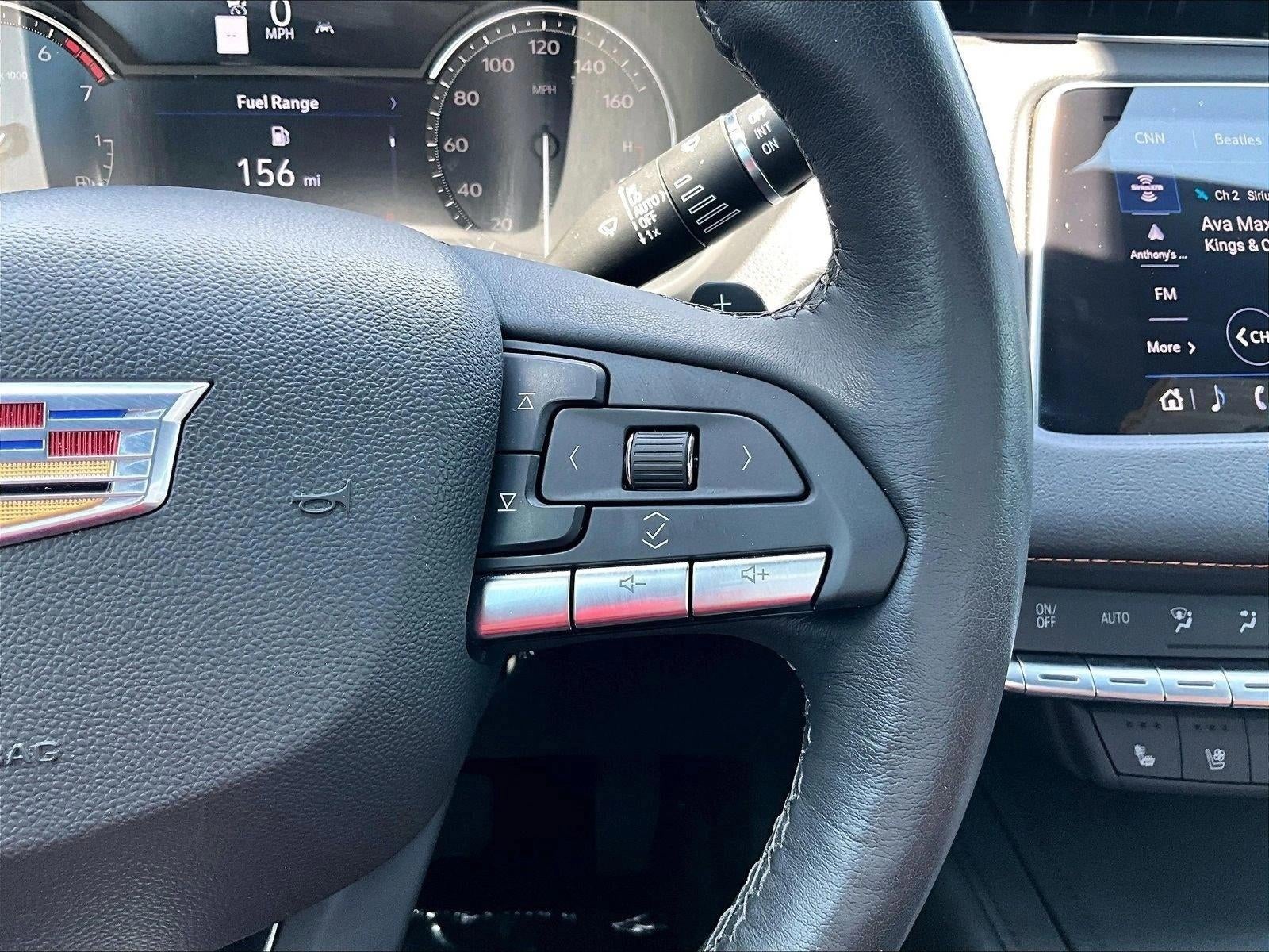2022 Cadillac XT4 Premium Luxury