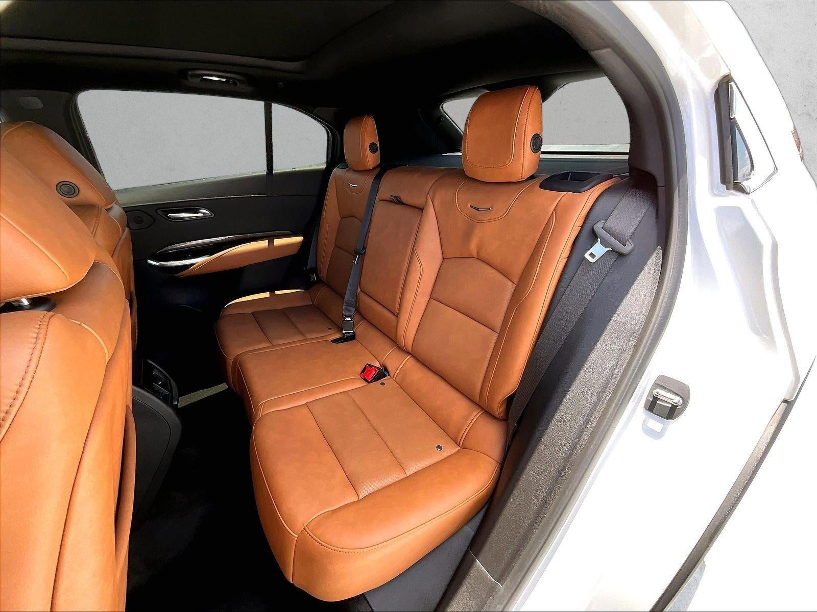 2022 Cadillac XT4 Premium Luxury