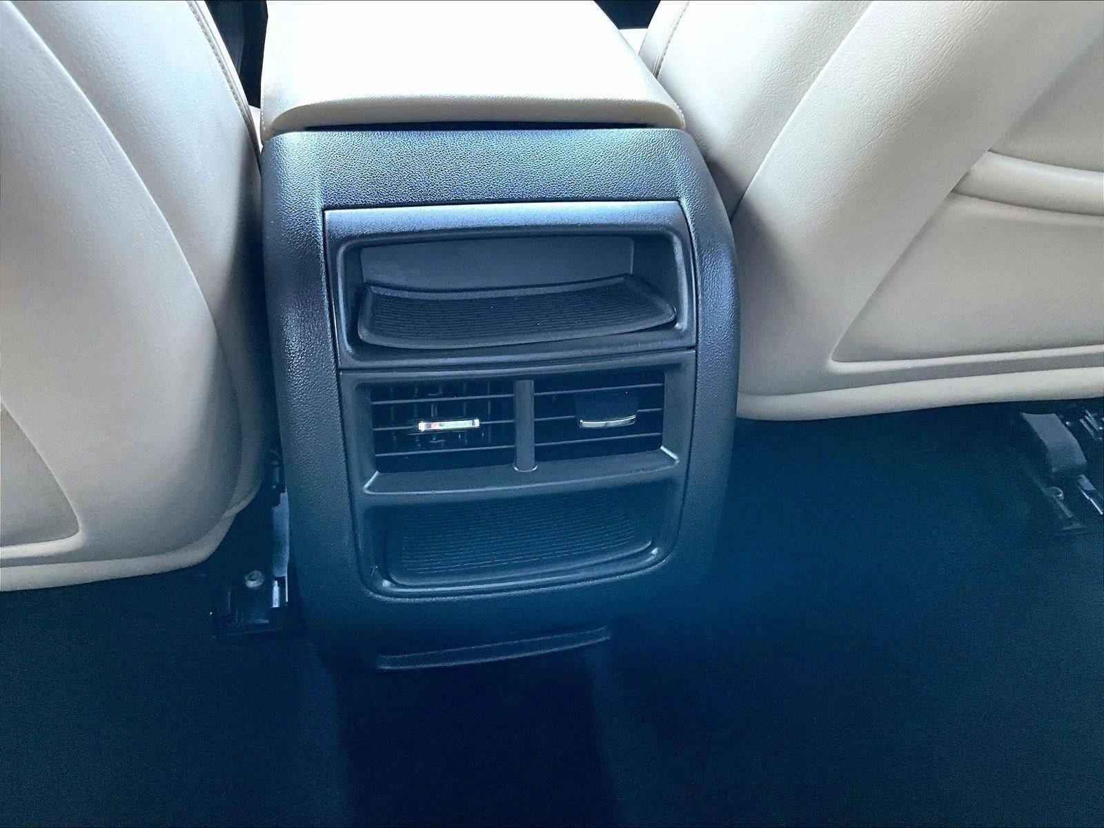 2018 Cadillac XT5 Luxury FWD