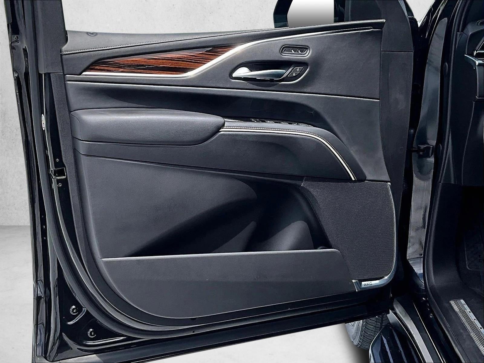 2023 Cadillac Escalade Luxury