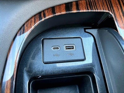 2023 Cadillac Escalade Luxury