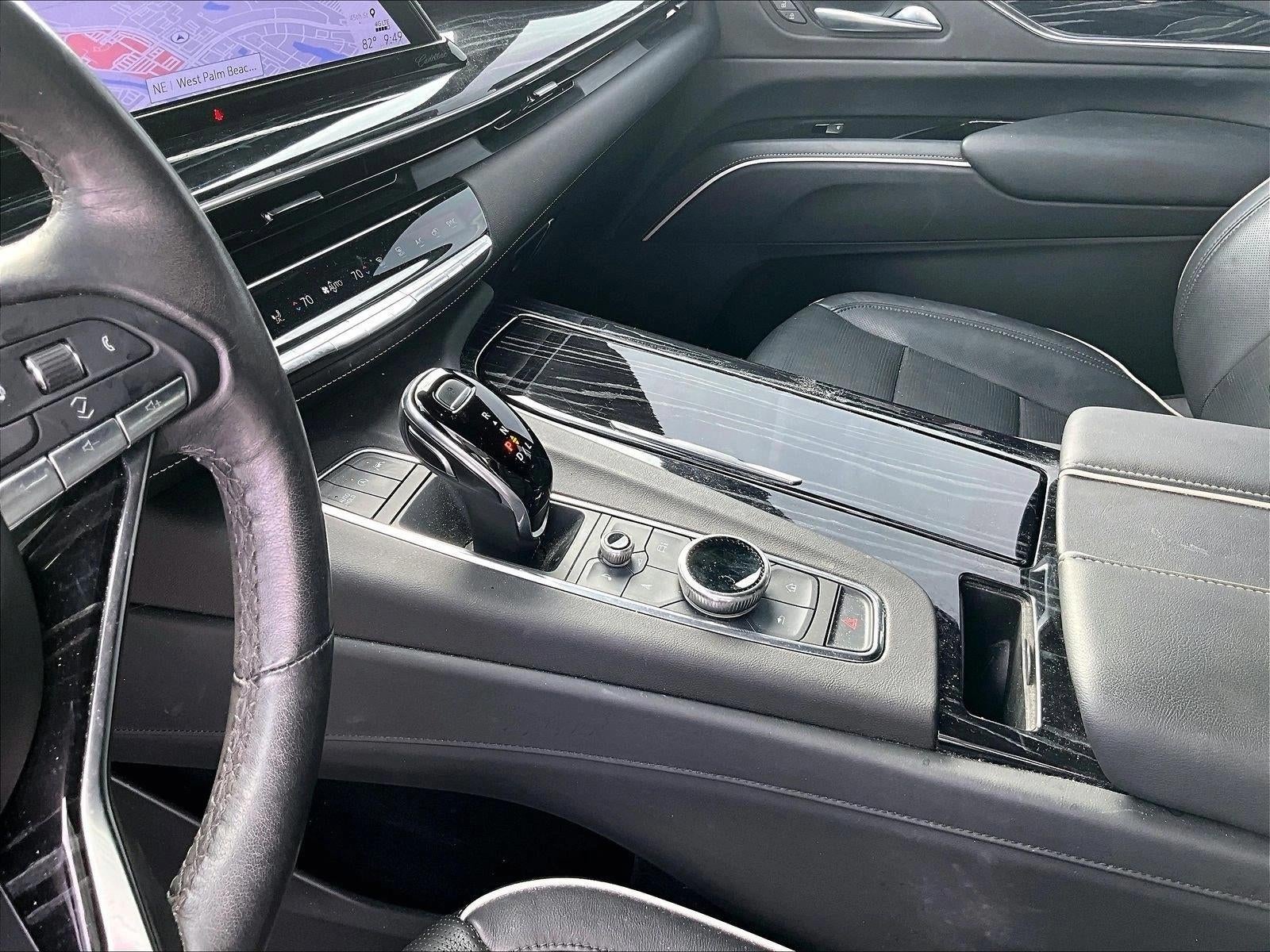 2023 Cadillac Escalade Sport