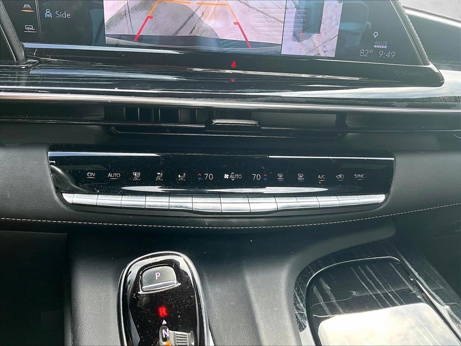 2023 Cadillac Escalade Sport