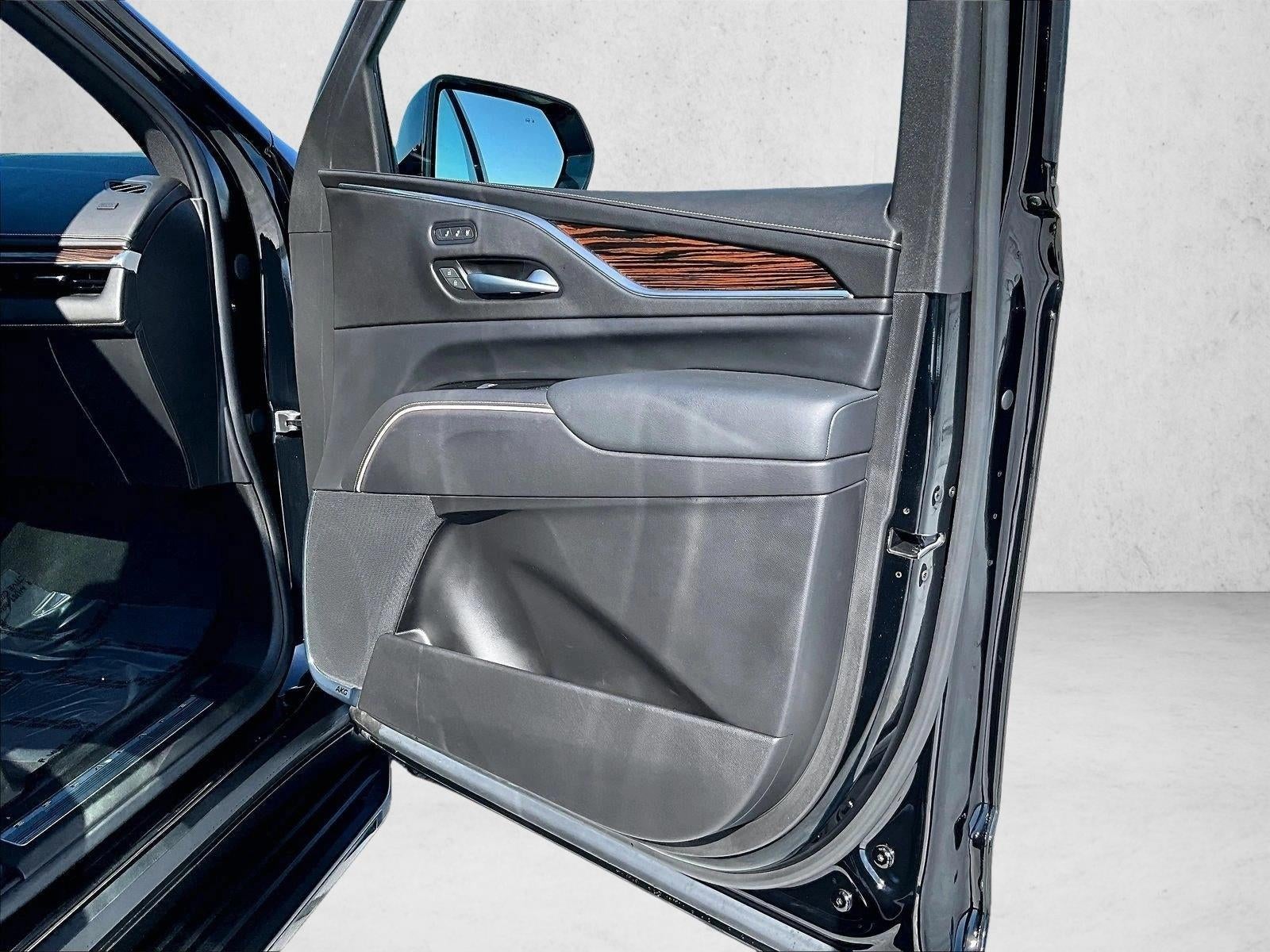 2023 Cadillac Escalade Premium Luxury