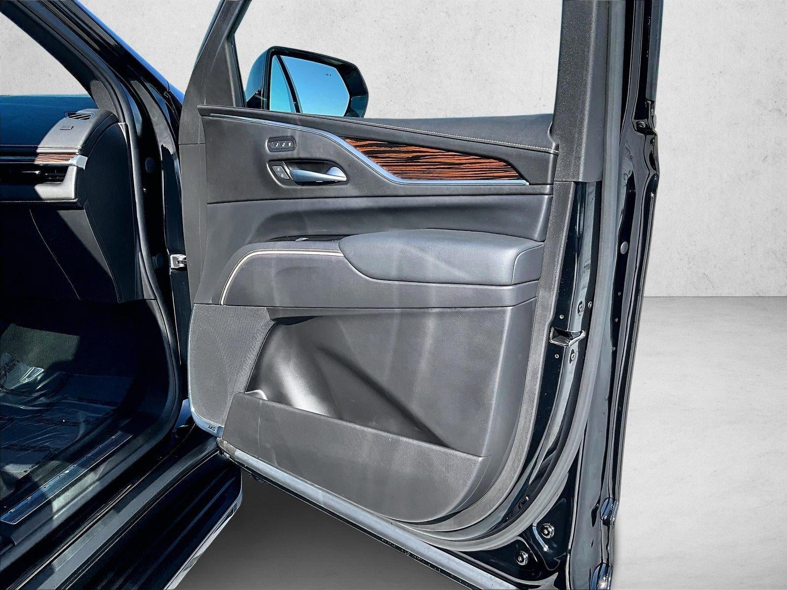 2023 Cadillac Escalade Premium Luxury