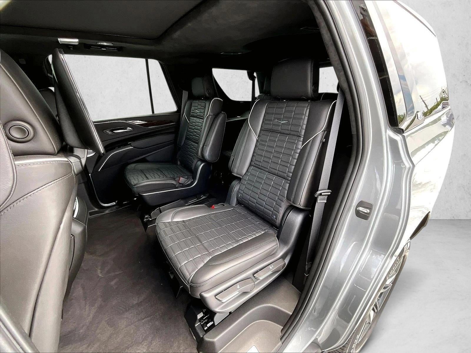 2023 Cadillac Escalade Sport Platinum