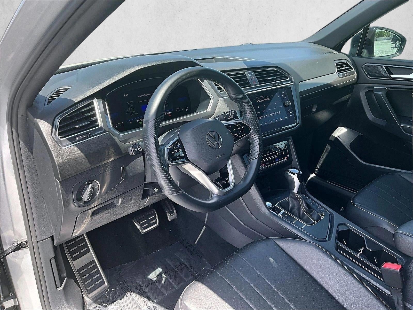 2022 Volkswagen Tiguan SE R-Line Black