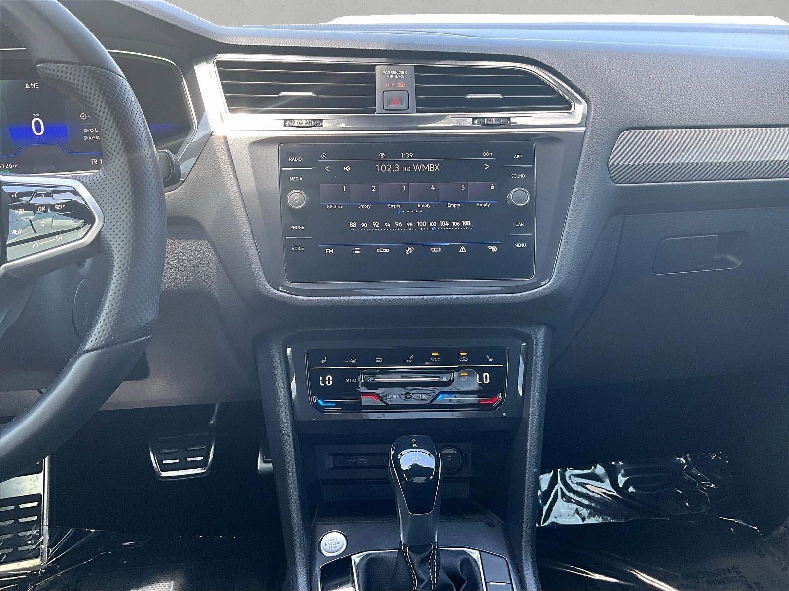 2022 Volkswagen Tiguan SE R-Line Black
