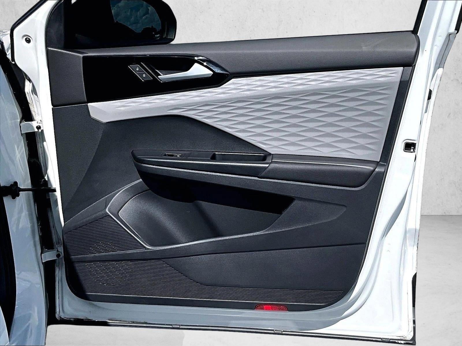 2023 Volkswagen Taos S