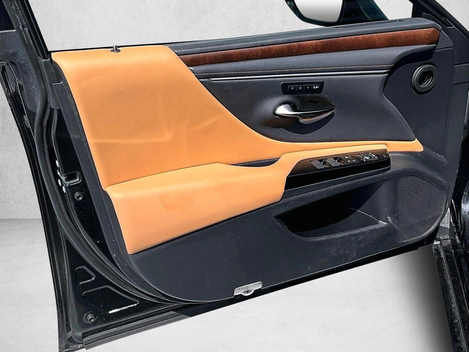 2024 Lexus ES ES 300h Luxury