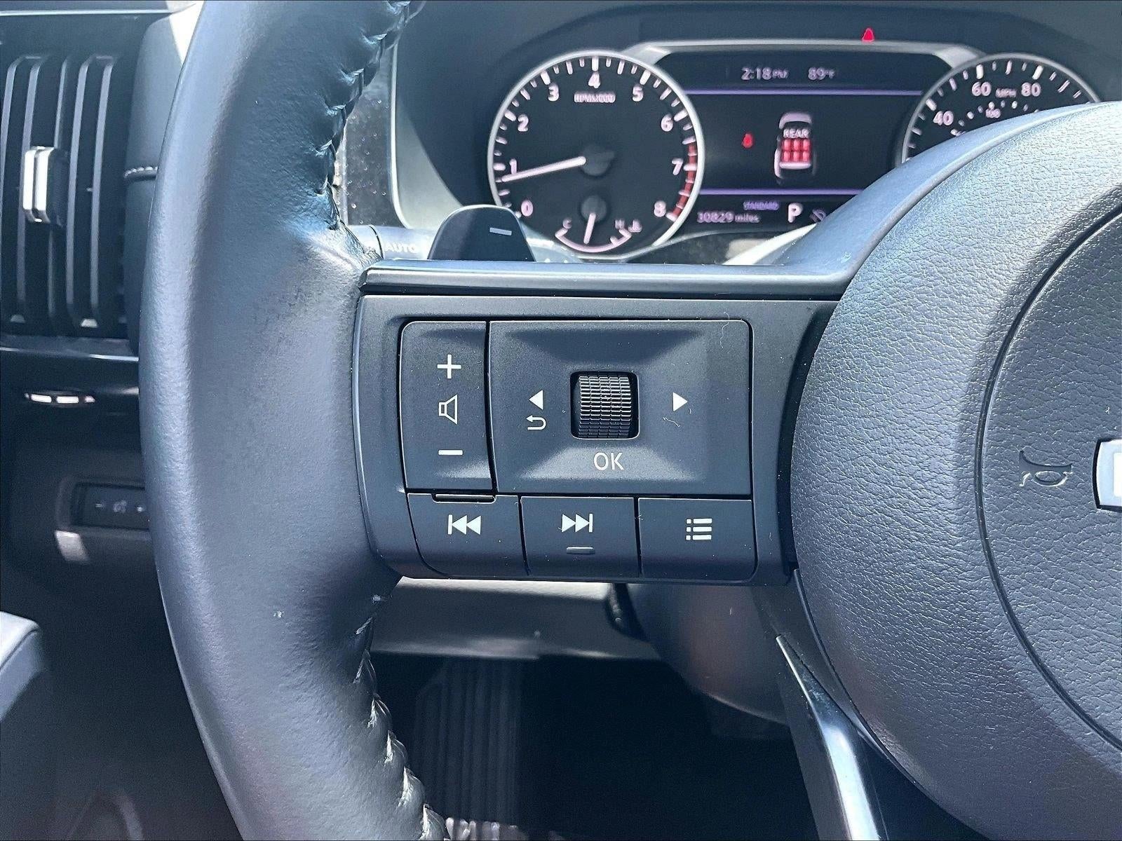 2024 Nissan Pathfinder SV