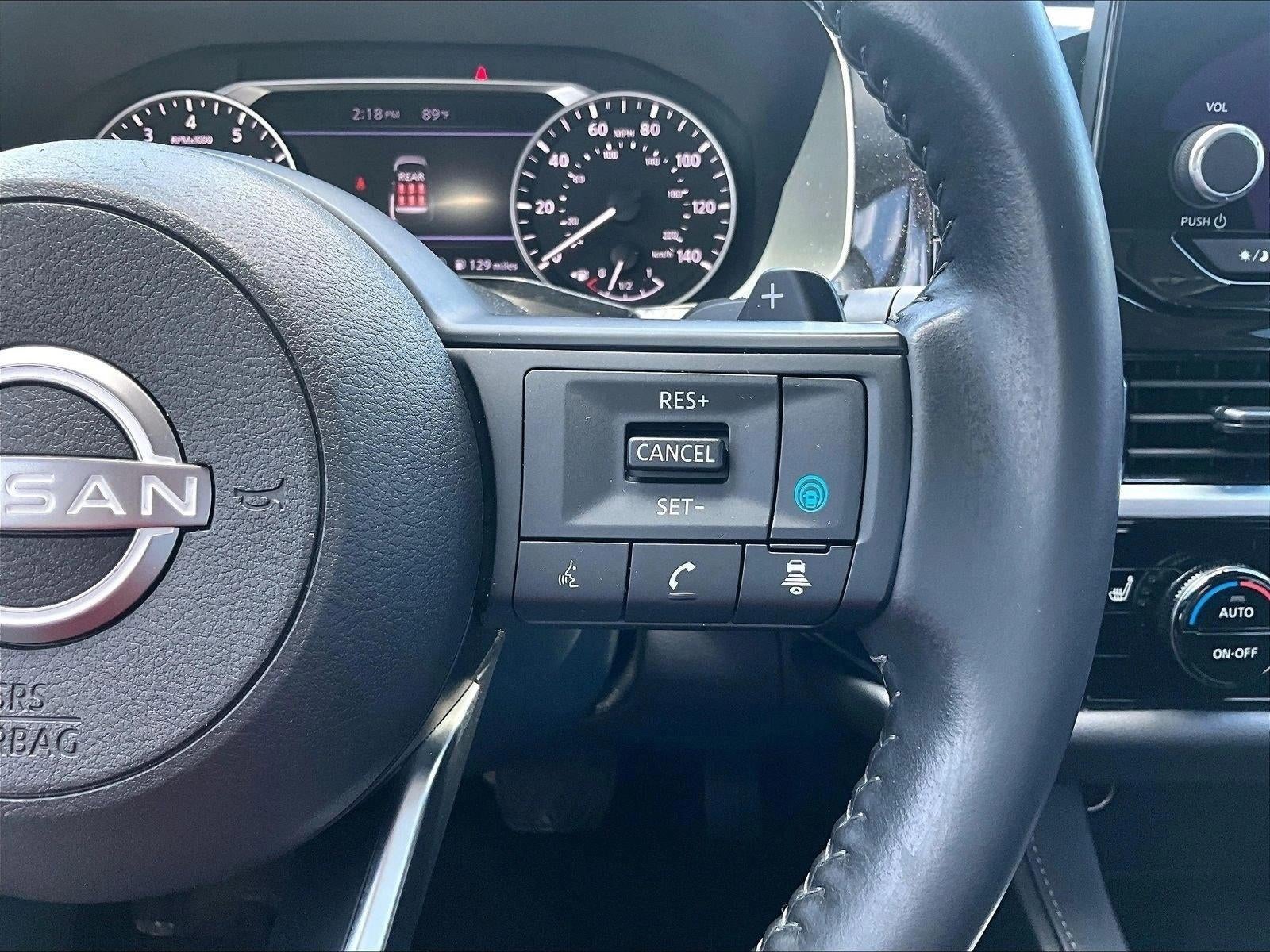 2024 Nissan Pathfinder SV