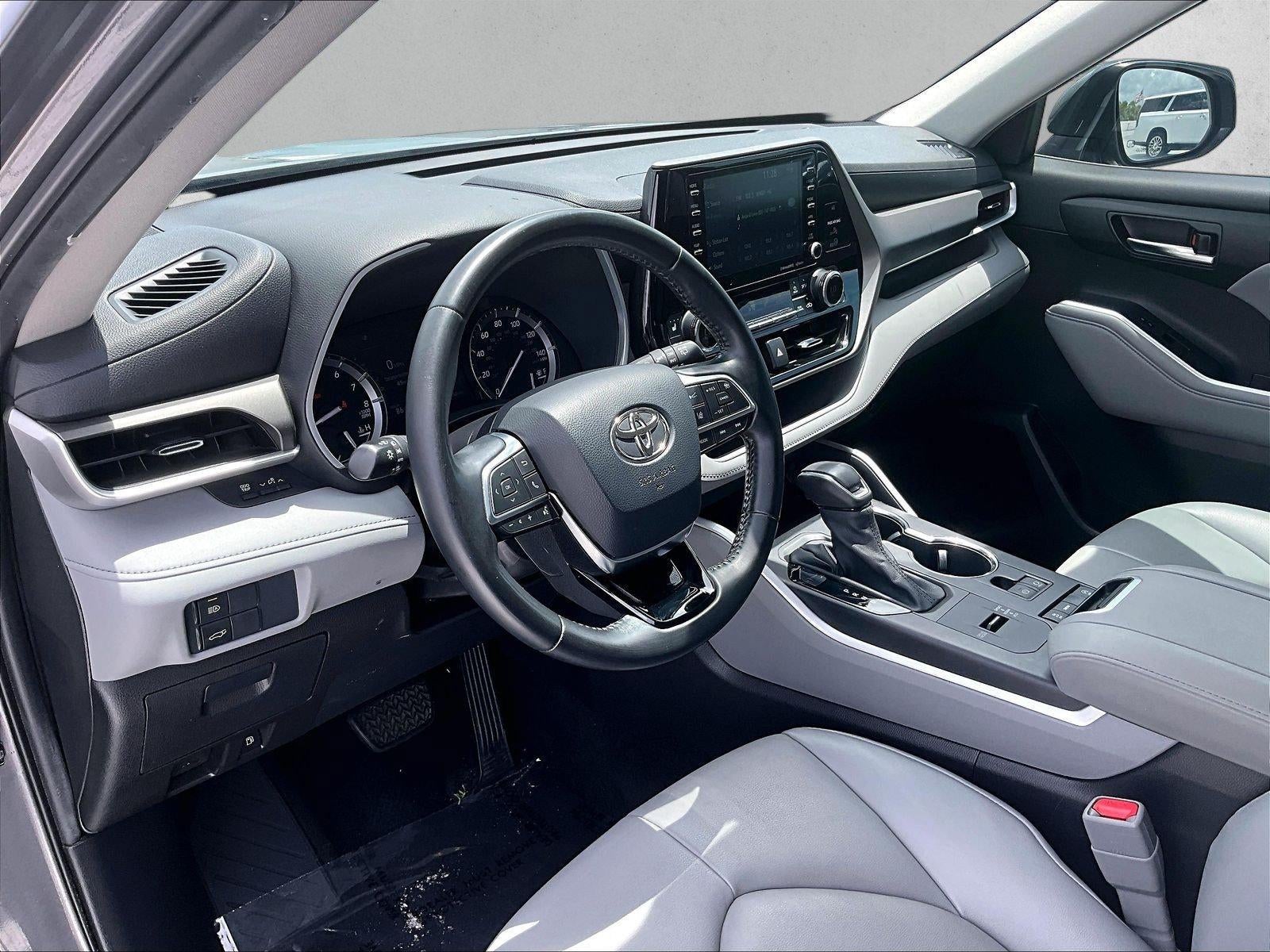 2021 Toyota Highlander XLE