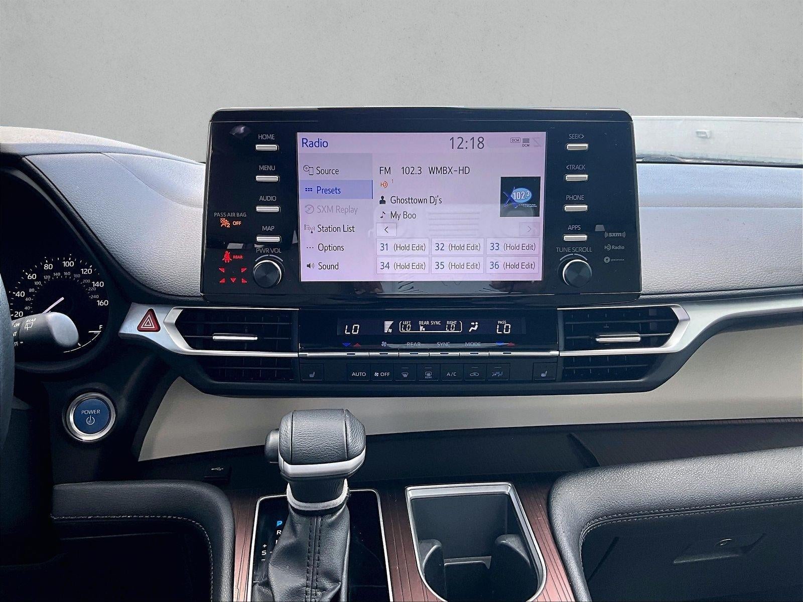 2024 Toyota Sienna XLE