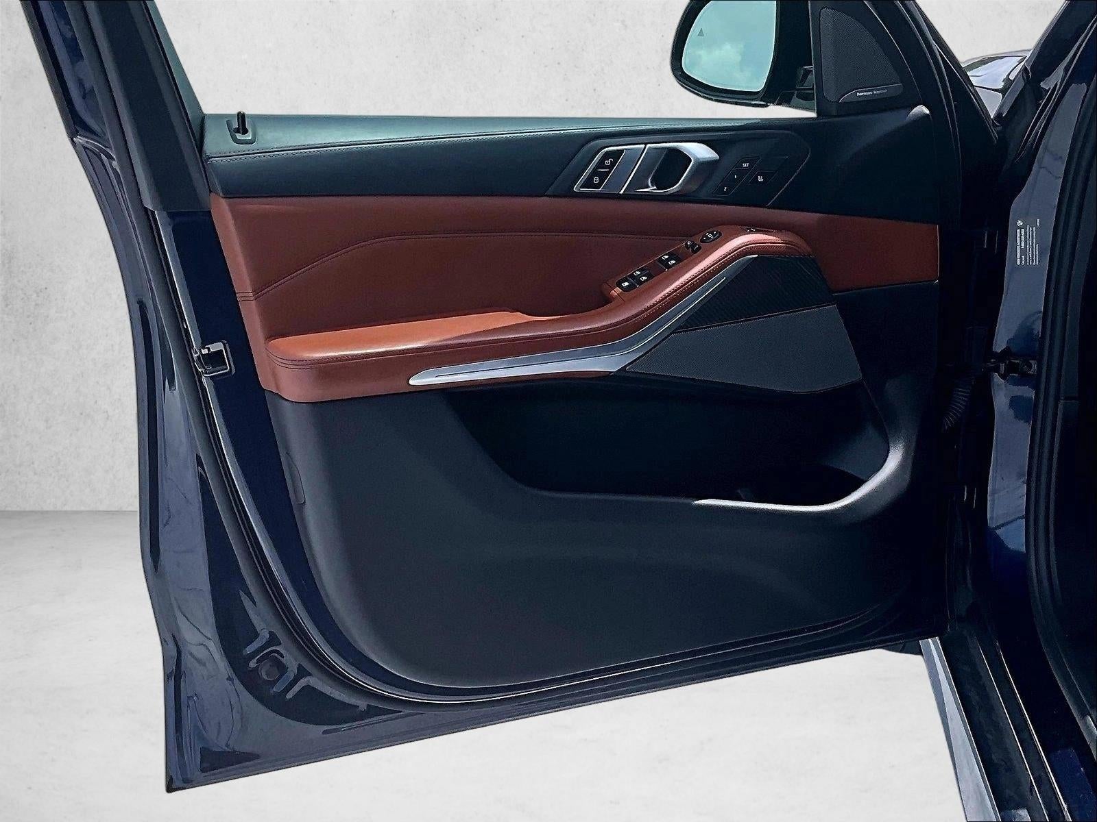 2021 BMW X5 M50i