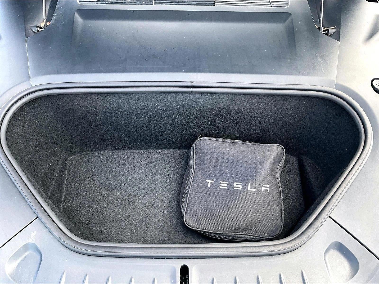 2022 Tesla Model S Plaid