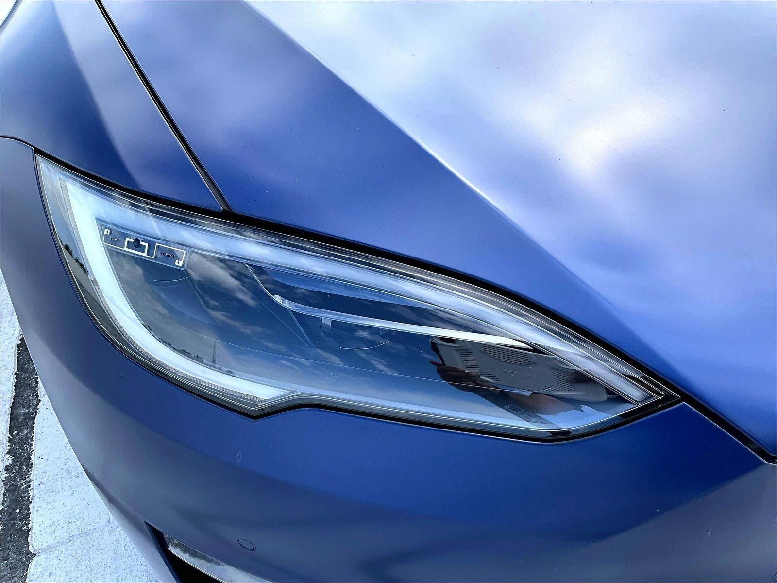 2022 Tesla Model S Plaid