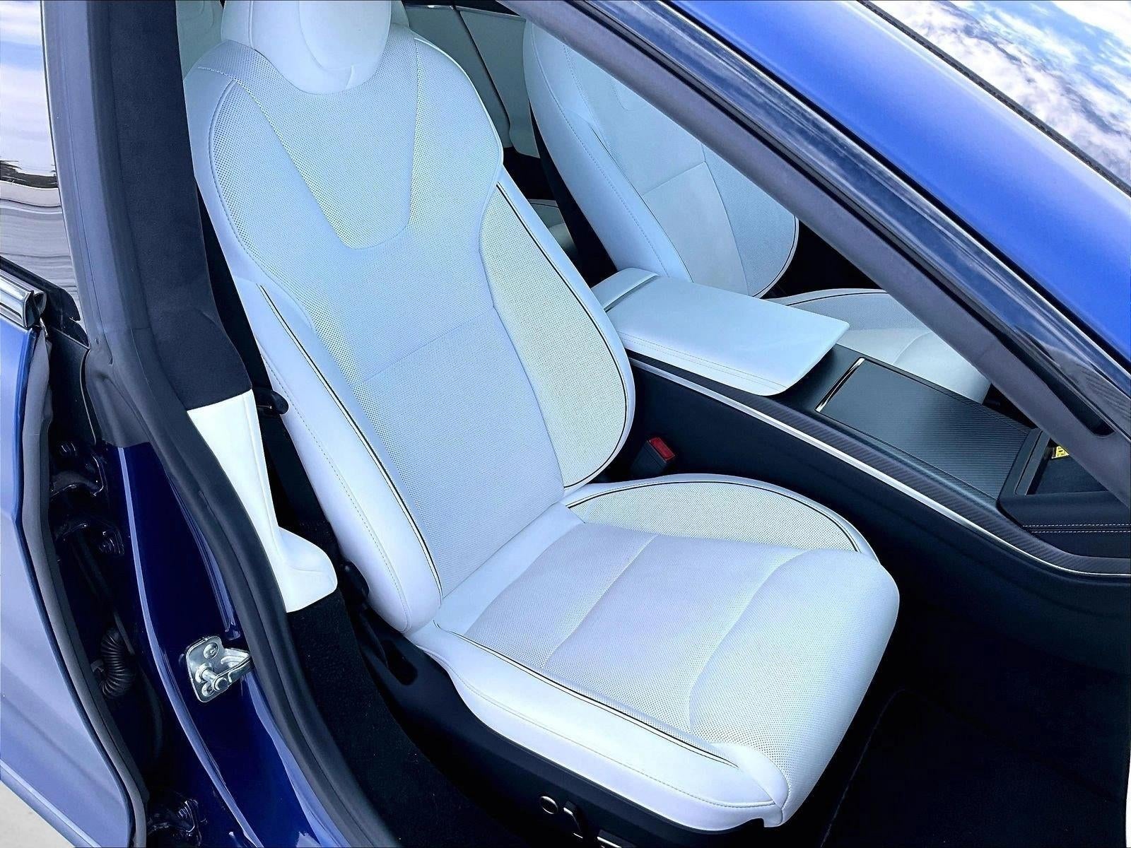 2022 Tesla Model S Plaid
