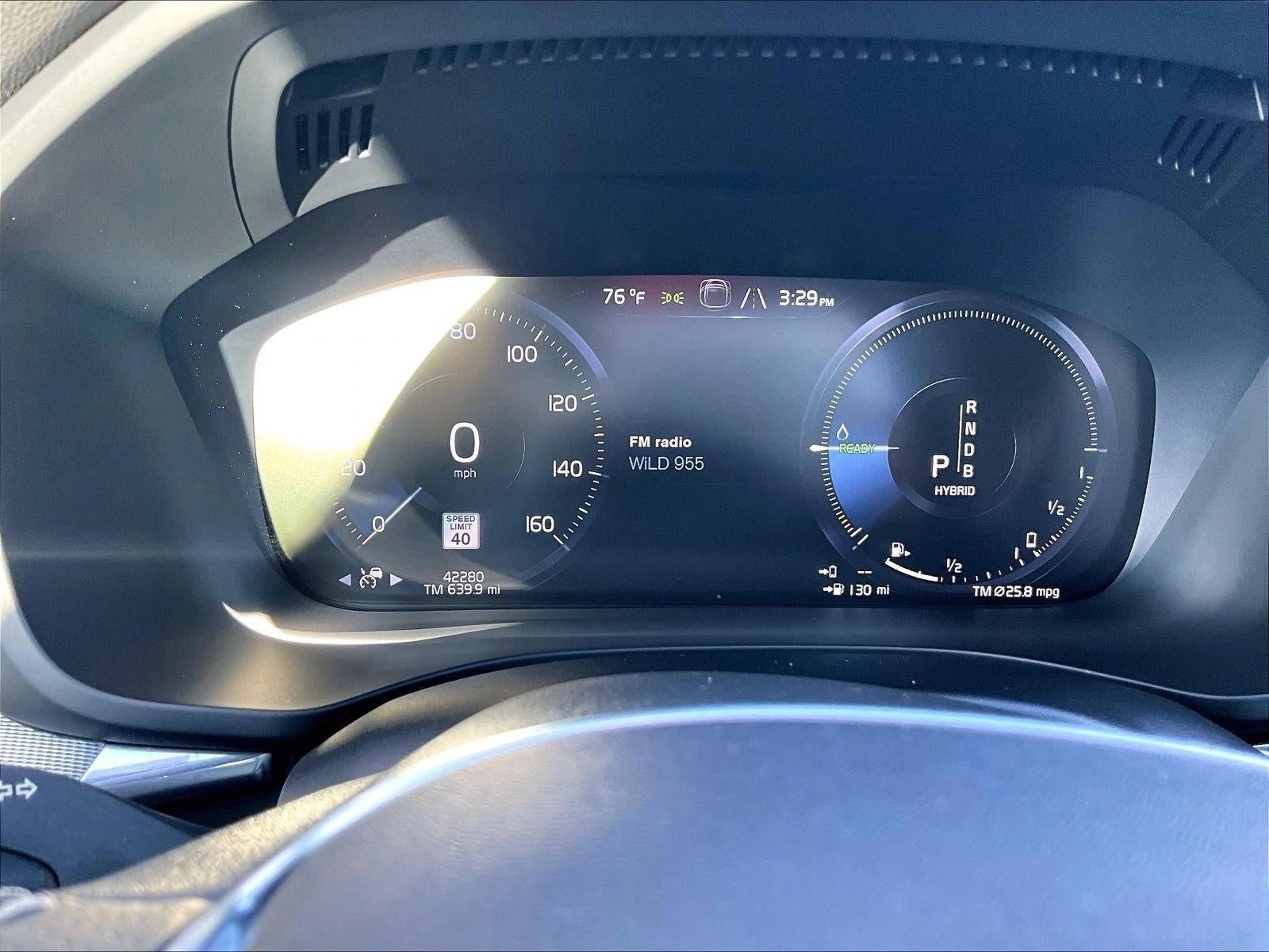 2019 Volvo XC60 R-Design