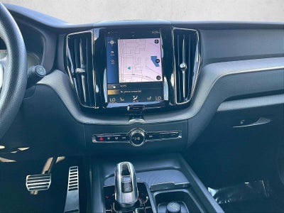 2019 Volvo XC60 R-Design