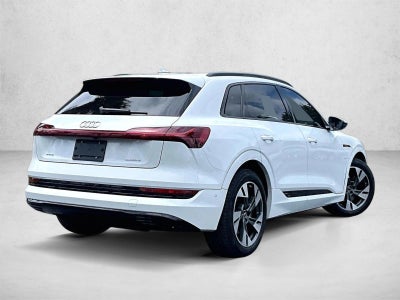 2022 Audi e-tron Premium