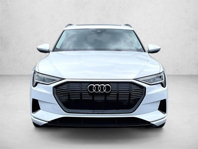 2022 Audi e-tron Premium