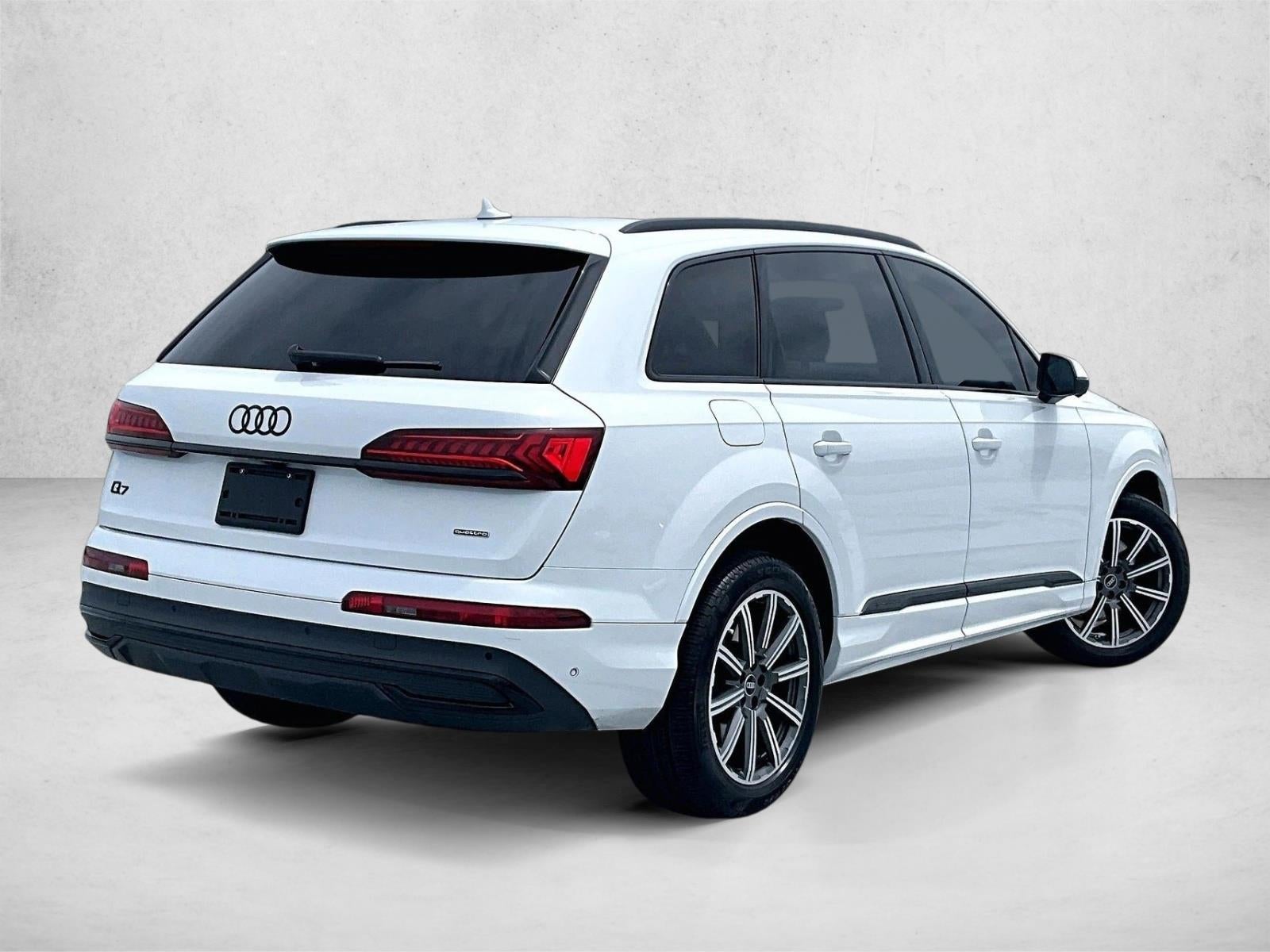 2023 Audi Q7 Premium Plus