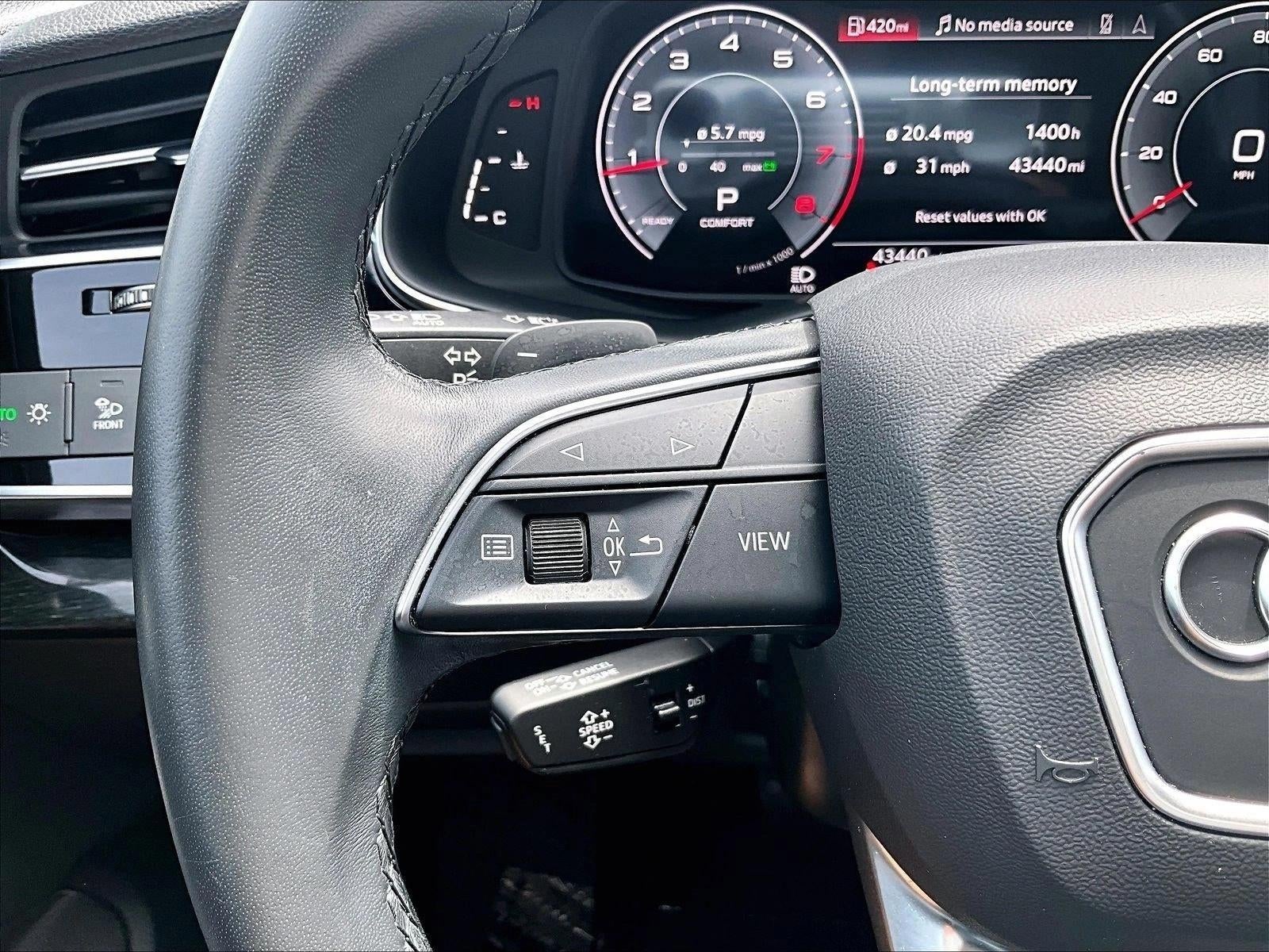 2023 Audi Q7 Premium Plus