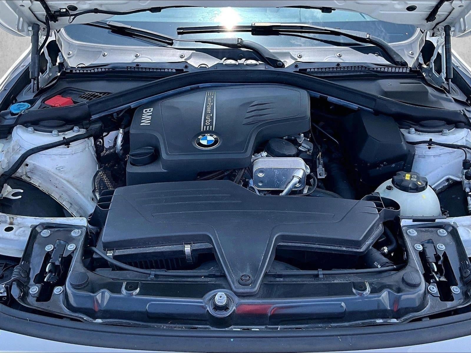 2016 BMW 3 Series 320i