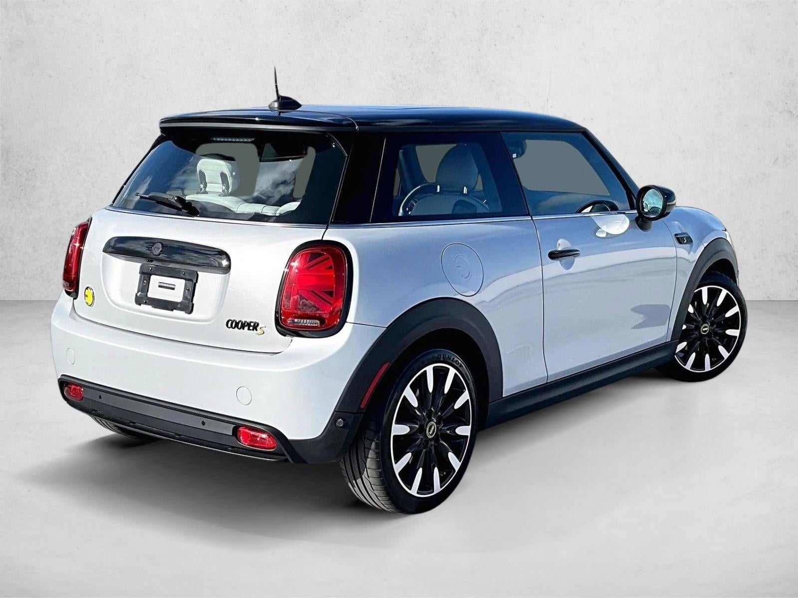 2022 MINI Hardtop 2 Door Cooper SE