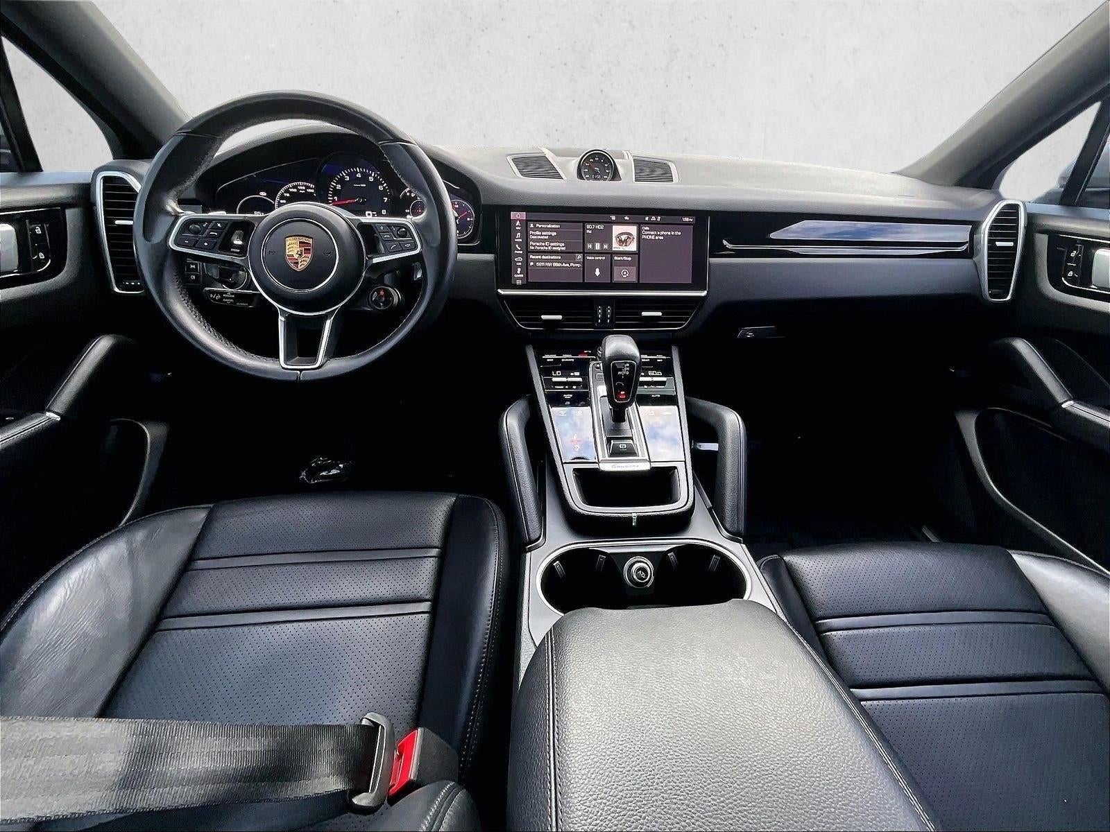 2021 Porsche Cayenne Base