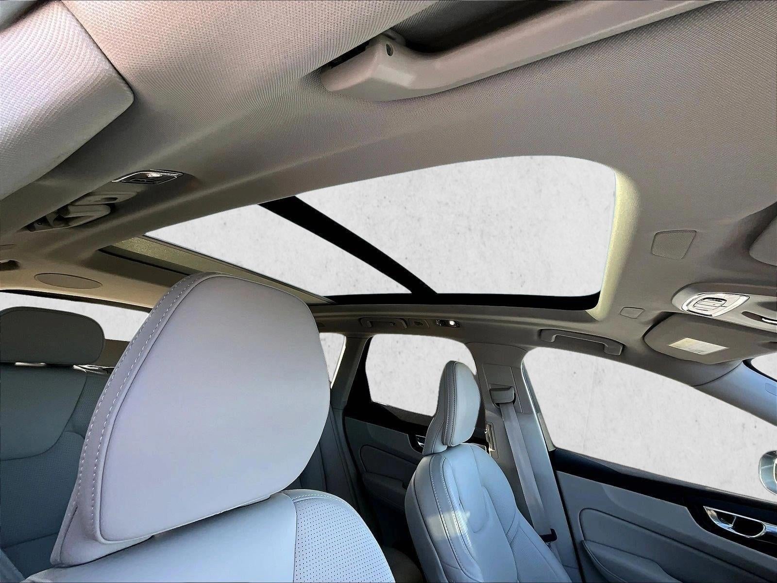 2021 Volvo XC60 Inscription Expression