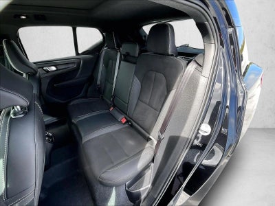 2024 Volvo XC40 Plus Dark Theme