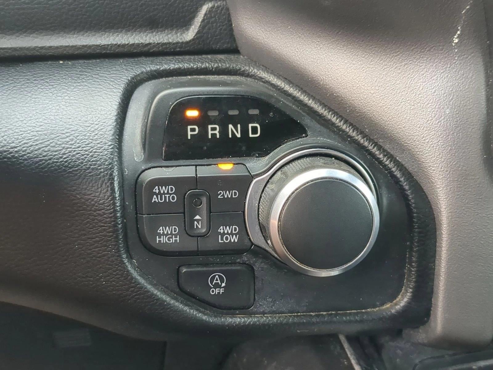 2019 RAM 1500 Big Horn/Lone Star Crew Cab 4x4 5'7" Box