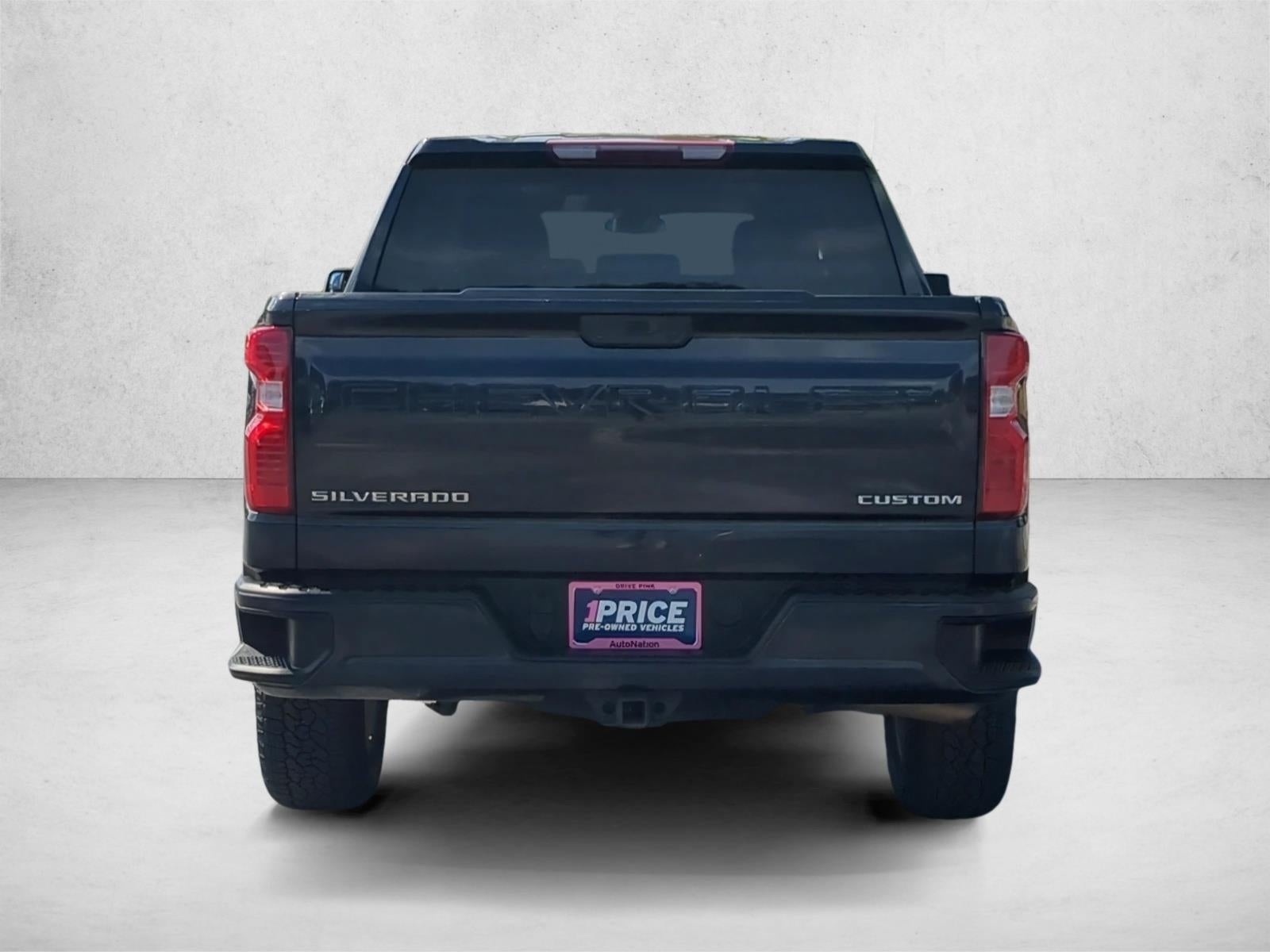 2022 Chevrolet Silverado 1500 Custom