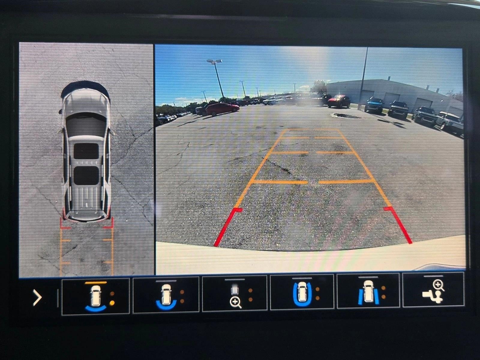 2021 Chevrolet Traverse RS