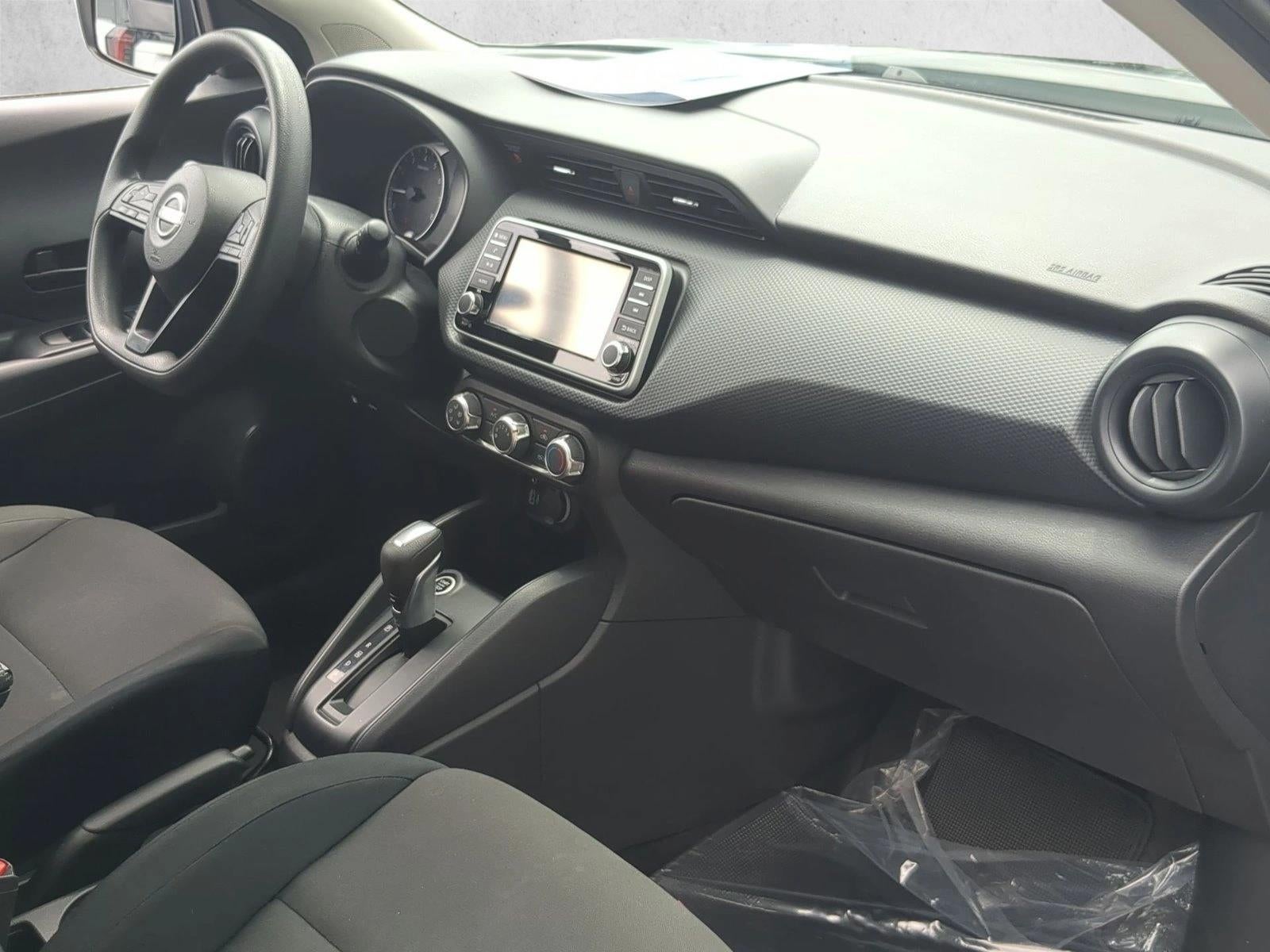 2024 Nissan Kicks S Xtronic CVT