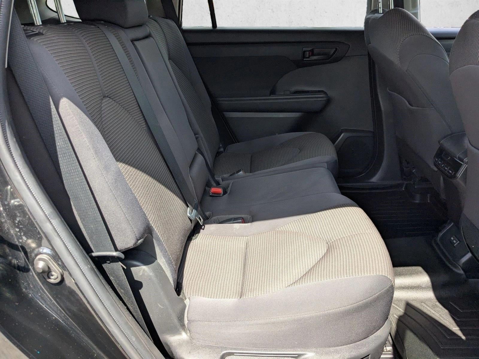 2022 Toyota Highlander L