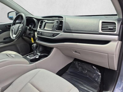 2018 Toyota Highlander LE