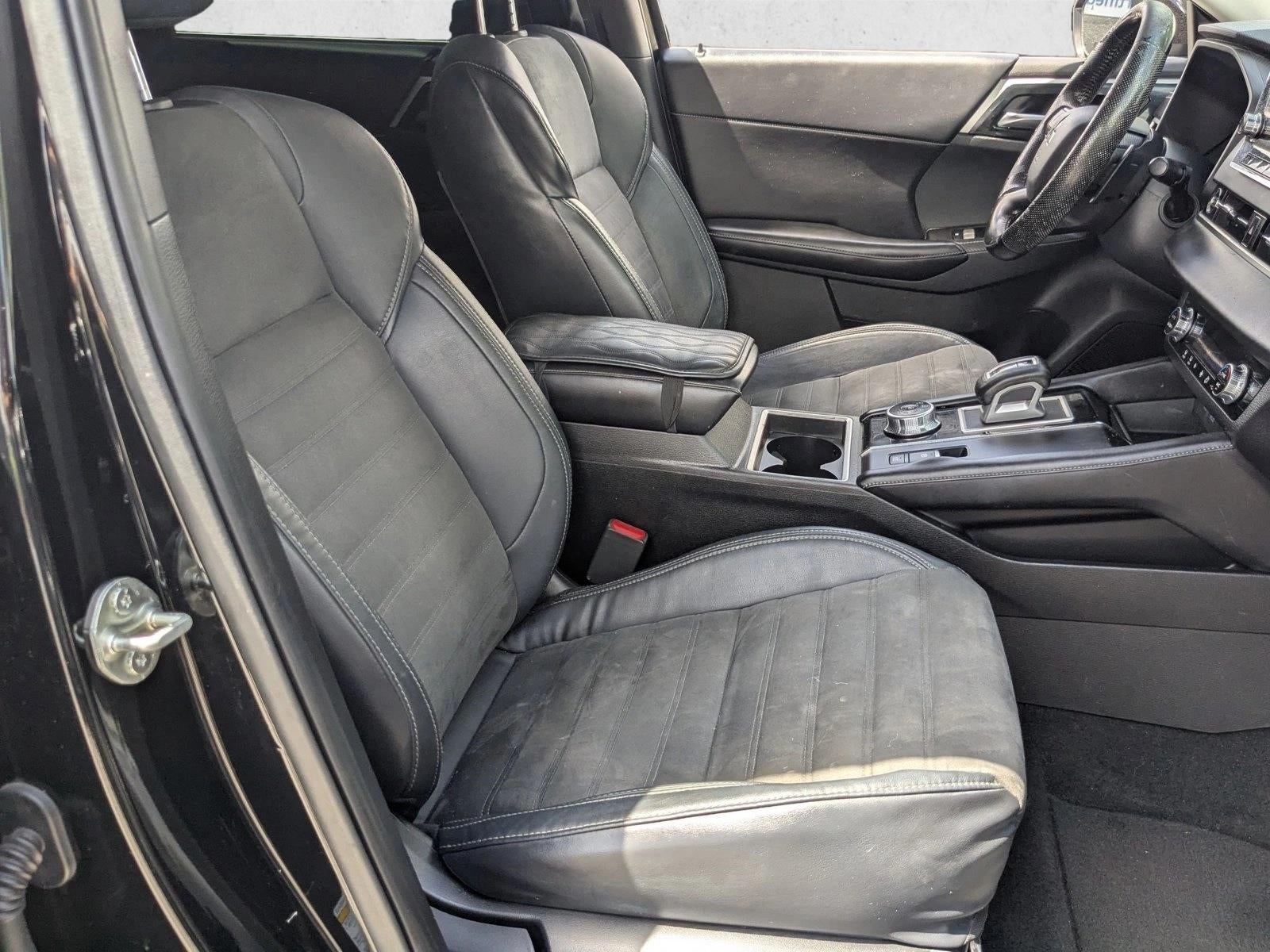 2022 Mitsubishi Outlander SE