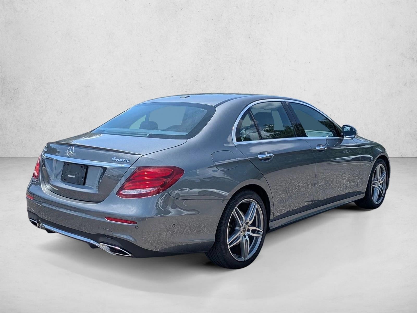 2017 Mercedes-Benz E 300 4MATIC®